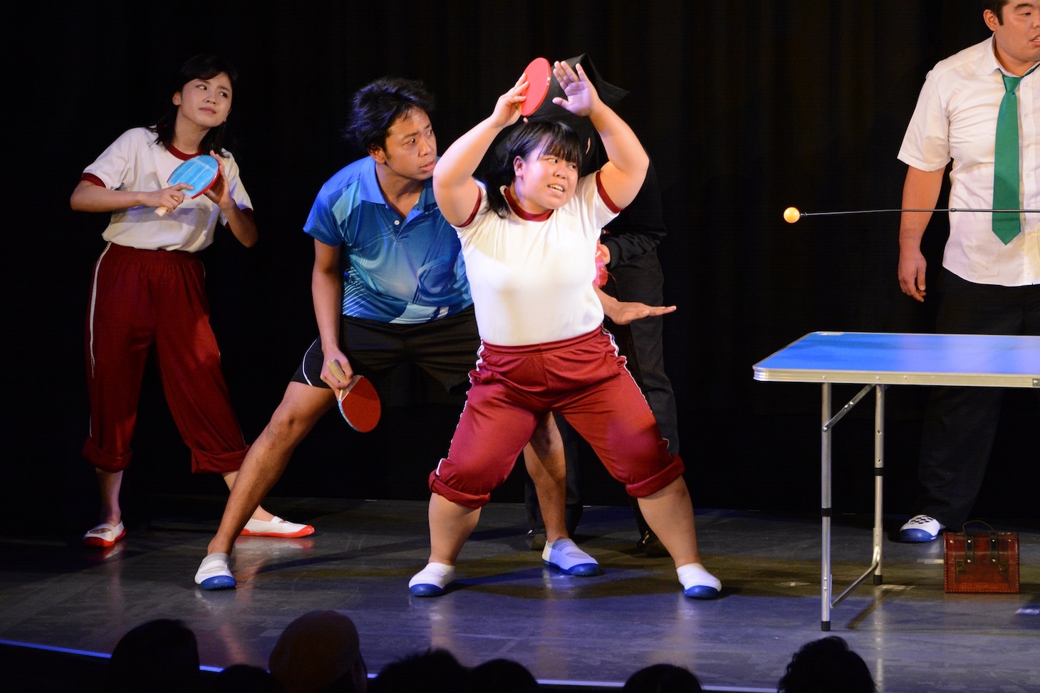 「爆裂卓球学園」より。