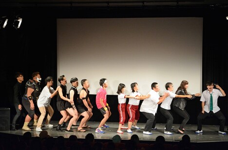 キャスト全員が死亡する瞬間。