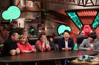 （左から）ケンドーコバヤシ、海原やすよ ともこ、雨上がり決死隊。(c)ABC