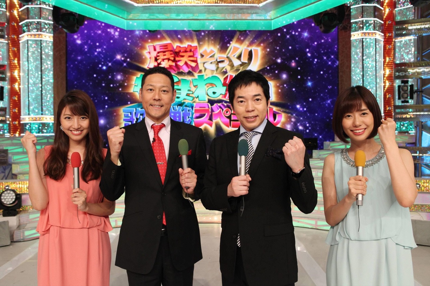 （左から）三田友梨佳アナ、東野幸治、今田耕司、山崎夕貴アナ。(c)フジテレビ