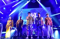 「KOYABU SONIC 2018」に登場したジェニーハイ。