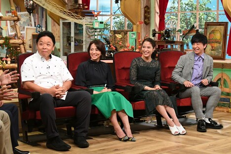 （左から）伊集院光、赤江珠緒、広瀬アリス、パンサー向井。(c)テレビ朝日