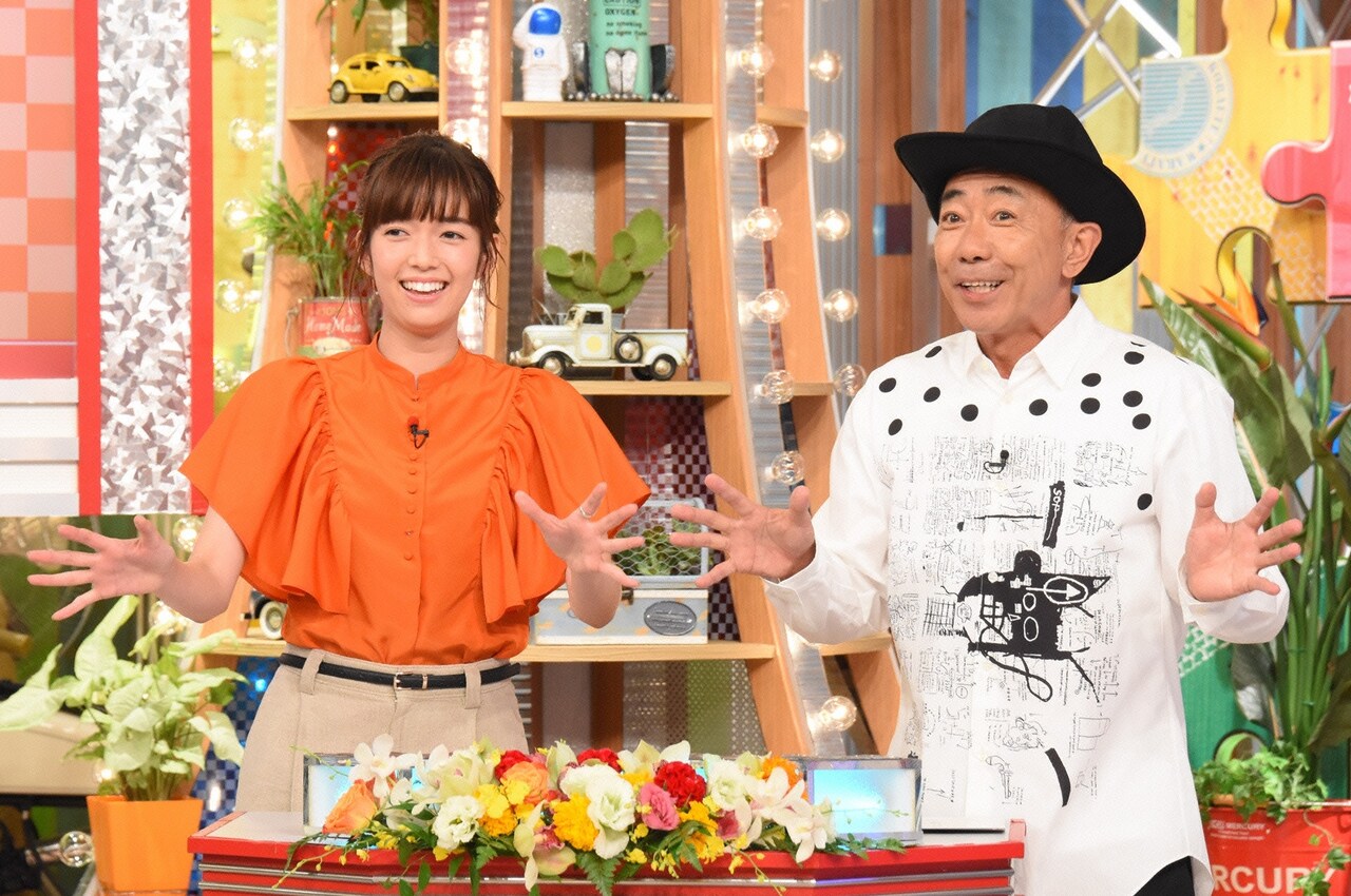 左から佐藤栞里、木梨憲武。(c)日本テレビ