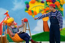 勝地涼扮するジミー（左）とハライチ澤部扮するお兄さん（右）。(c)NHK