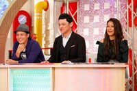 （左から）シャンプーハット、池田美優。(c)関西テレビ