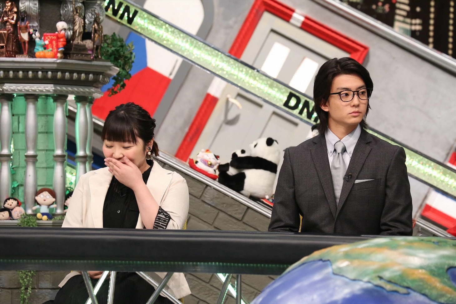 「全力！脱力タイムズ」に出演する（左から）柳原可奈子、伊藤健太郎。(c)フジテレビ