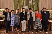 「ニッポンまち自慢クイズ ダマしてごめん!」の出演者たち。(c)中京テレビ