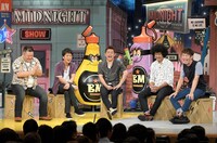 左からブラックマヨネーズ、スピードワゴン井戸田、トータルテンボス。(c)読売テレビ