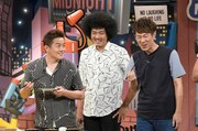 左からスピードワゴン井戸田、トータルテンボス。(c)読売テレビ