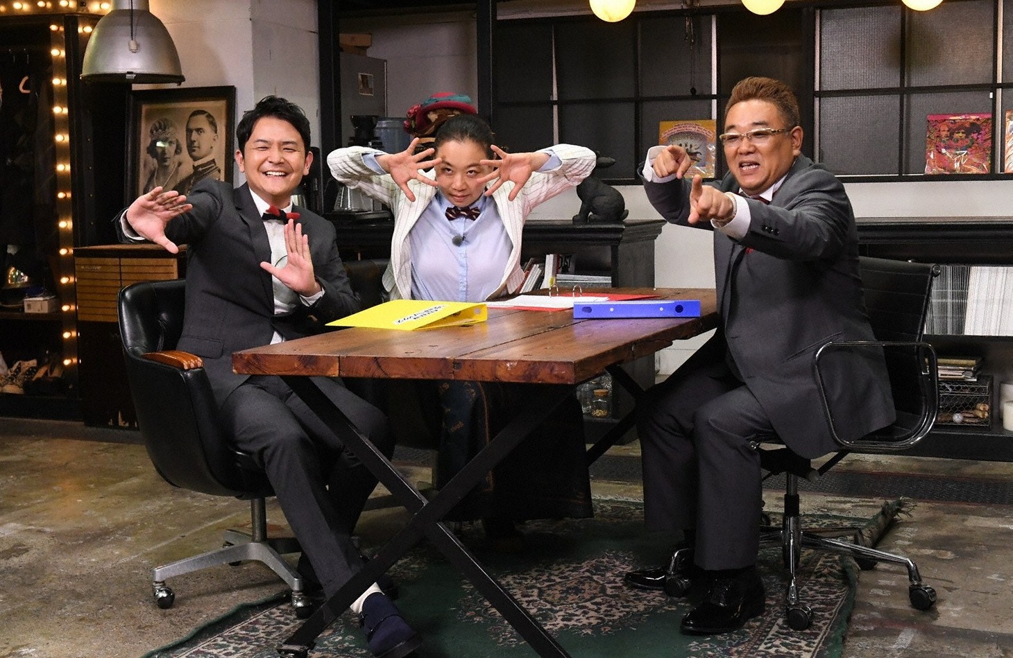 （左から）千鳥ノブ、いとうあさこ、サンドウィッチマン伊達。(c)ABC