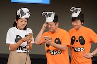 「どうぶつタワーバトル」で競う（左から）横澤夏子、和牛。