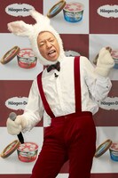 「なんて日だ！」と叫ぶバイきんぐ小峠。