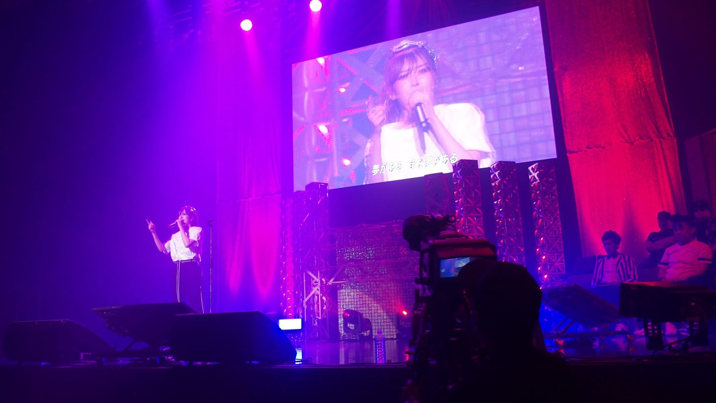 「SMASH HIT-Road to Zepp-」より。