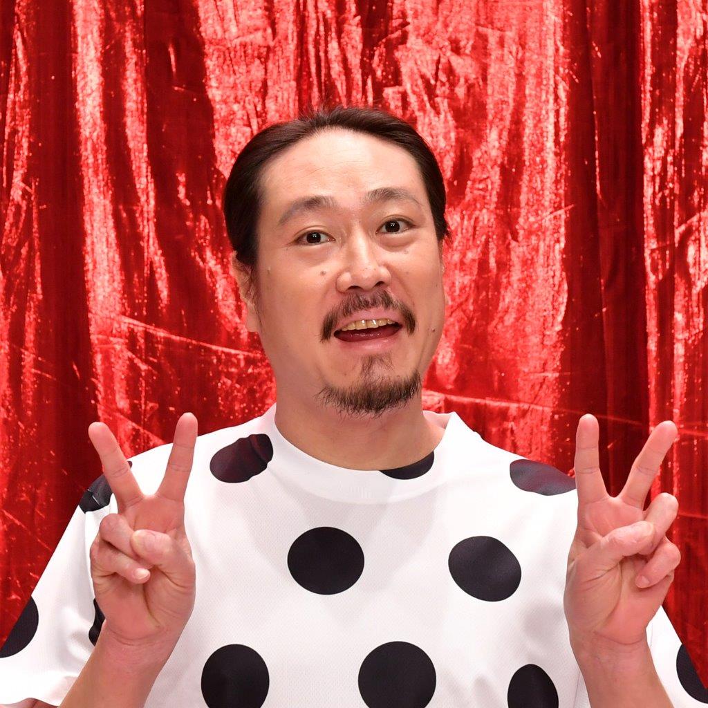 笑い飯・西田 (c)TBS