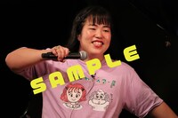 LINE BGM設定キャンペーンで用意しているライブ生写真。