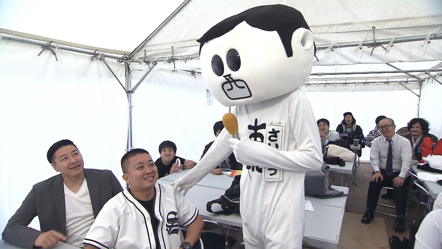 「前略、西東さん」のワンシーン。(c)中京テレビ