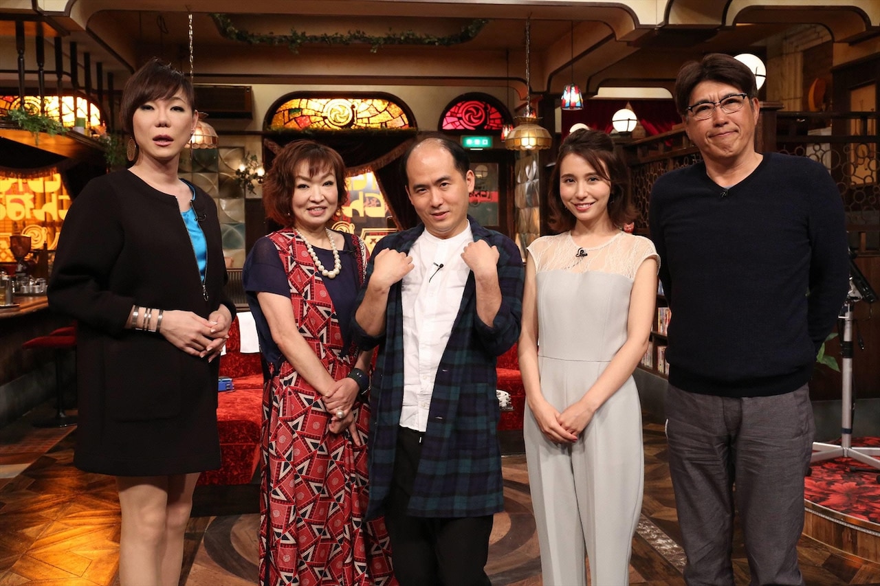 「石橋貴明のたいむとんねる」の新企画「年の差カラオケ」の出演者たち。(c)フジテレビ