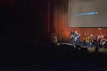 「はなわワンマンライブ『カラアゲ』」の様子。