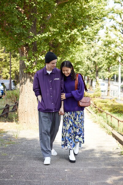 「大人っぽ計画」でモデルを務めているまかろにステーション・ギャビン（左）。（写真提供：NET ViVi）