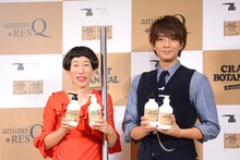 左から牧野ステテコ、三浦翔平。