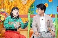 左からブルゾンちえみ、堀尾正明。(c)日本テレビ