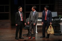 「第20回東京03単独公演『不自然体』」のワンシーン。