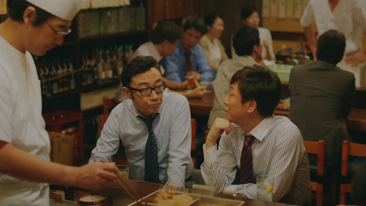 新CM「やってる？」編のワンシーン。