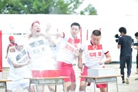 ハナコの秋山と岡部、チョコレートプラネット。(c)TBS