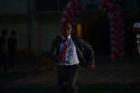 「チーム対抗リレー」のレイザーラモンRG。(c)TBS