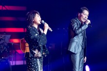 稲垣潤一（右）