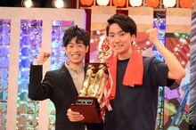 「平成30年度 NHK新人お笑い大賞」大賞を受賞したGパンパンダ。