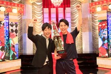 「平成30年度 NHK新人お笑い大賞」大賞のGパンパンダ。(c)NHK