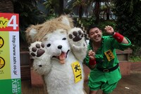 「ピエール瀧のしょんないTV」のワンシーン。(c)静岡朝日テレビ