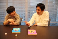 左から矢本悠馬、NON STYLE石田。