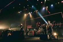 ゲスの極み乙女。の全国ツアー最終公演「ゲスなのか、タコなのか」の様子。（撮影：石ヶ森三英）