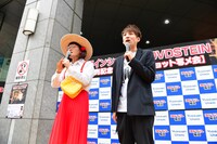 DVD発売記念イベントの様子。