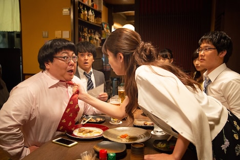 「深夜のダメ恋図鑑」のワンシーン。(c)ABC