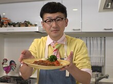 料理をするロバート馬場。