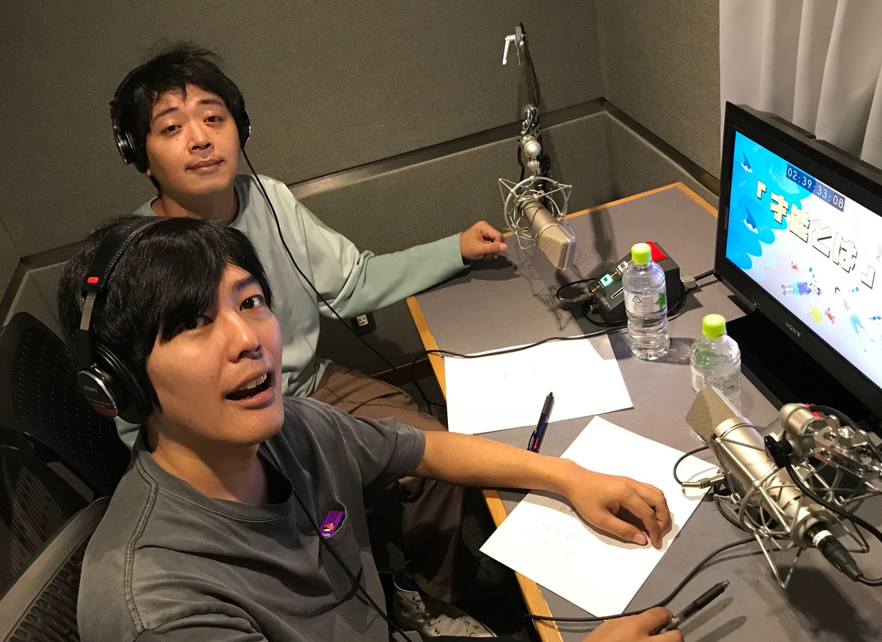 DVDのコメンタリー副音声収録に臨むうしろシティ。