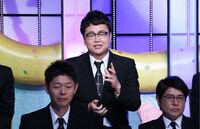 都市伝説テラーを務める銀シャリ橋本。