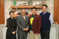 （左から）関根麻里、サンドウィッチマン、伊集院光。(c)中京テレビ