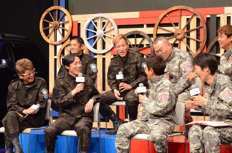 「戦闘車」シーズン2配信記念記者発表会の様子。