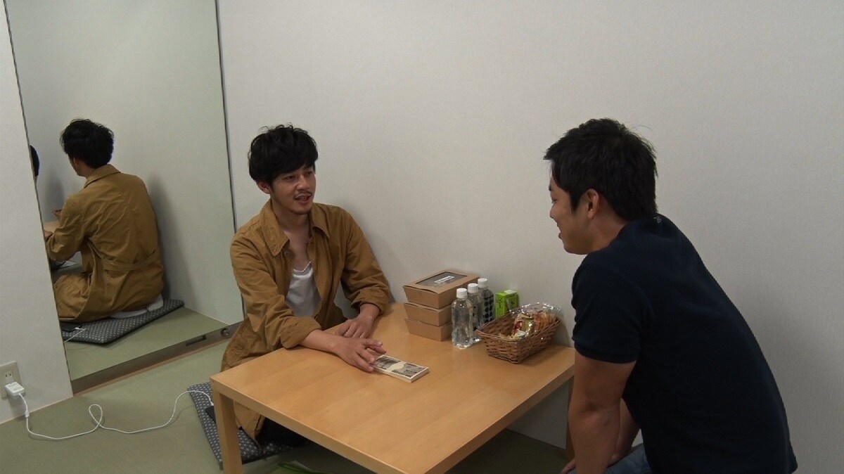 「EXD44」に出演するキングコング西野（左）。(c)テレビ朝日