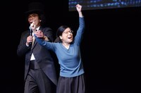 優勝した藤子（右）。