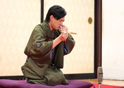 ドラマ「BS笑点ドラマスペシャル 五代目三遊亭圓楽」より。