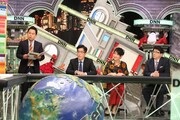 ダイアン津田(左端)と全力解説員。(c)フジテレビ