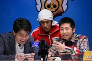 ドズル、きおきおからゲーム実況を学ぶカジサック（中央）。