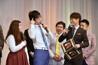 「M-1グランプリ2018」決勝進出者発表会見の様子。