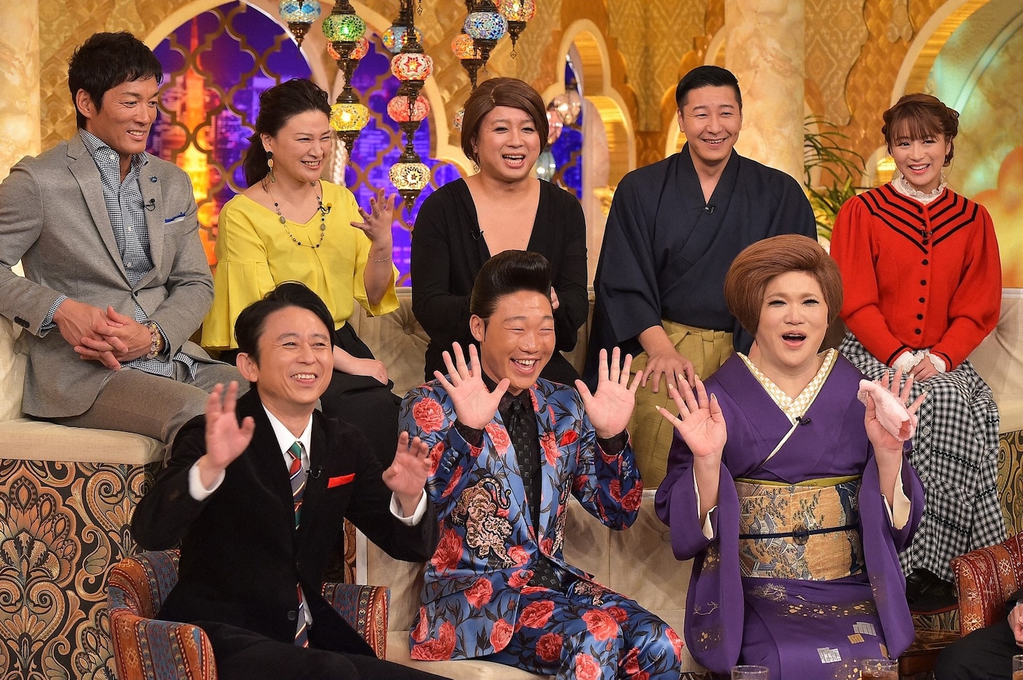 「櫻井・有吉THE夜会」の出演者たち。(c)TBS