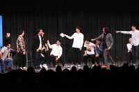 「実は同期です。～新宿に集まってしゃべろうよ！～」の様子。